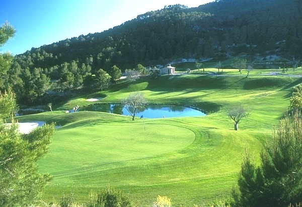 Mallorca Golf Privatkurs - Wasserhinderniss