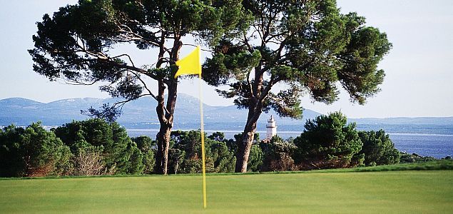 Mallorca Golfplatz mit Meer