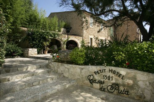 Petit Hotel Entrada