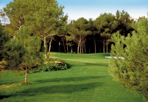 Santa Ponsa III, 9-Loch Anlage nur für Mitglieder im Südwesten Mallorcas Santa Ponsa III winkl. Bahn