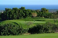 Vall Dor Golf Putting Green mit Meerblick.jpg