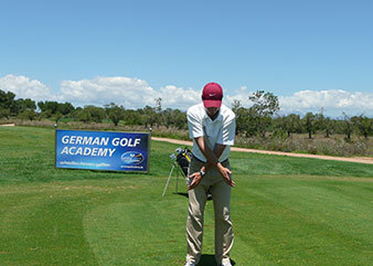 Schwungsimulierung auf dem Golfplatz