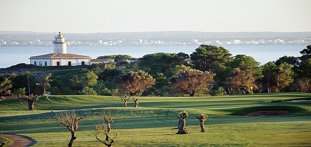 Golfplatz Club de Golf Alcanada Leuchtturm